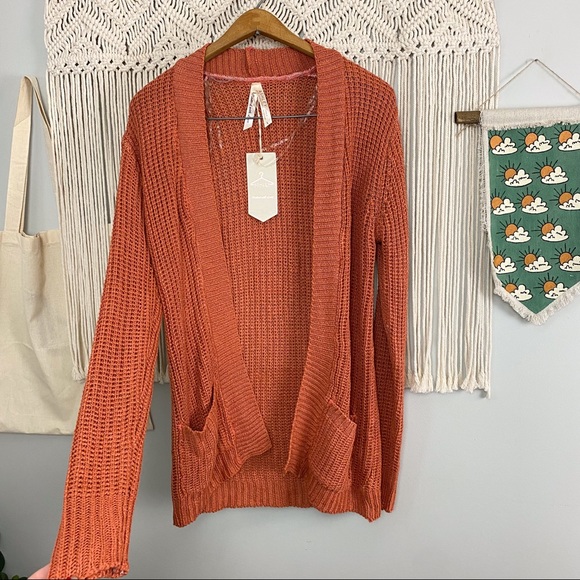 Ashley by 26 International NWT Coral Orange Knit a sweater Cardigan Size Large - Picture 2 of 12